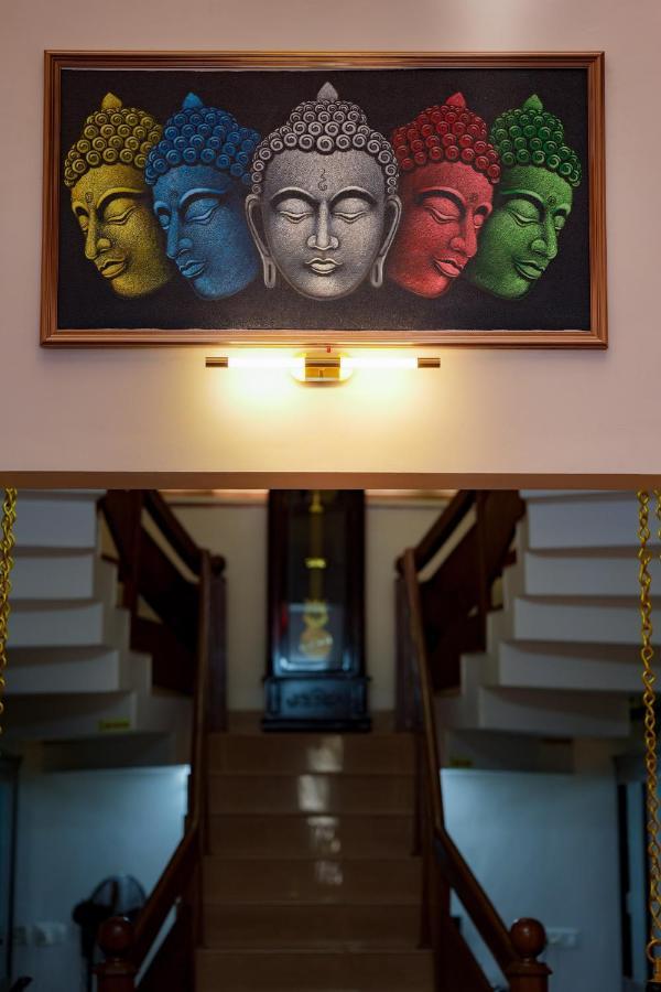 Parudeesa - Heavenly- Luxurious Palace Look-Near Cbd - Kerala - India With Breakfast Kāladi Exterior foto